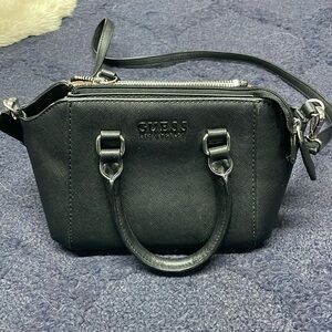 GUESS cross body bag